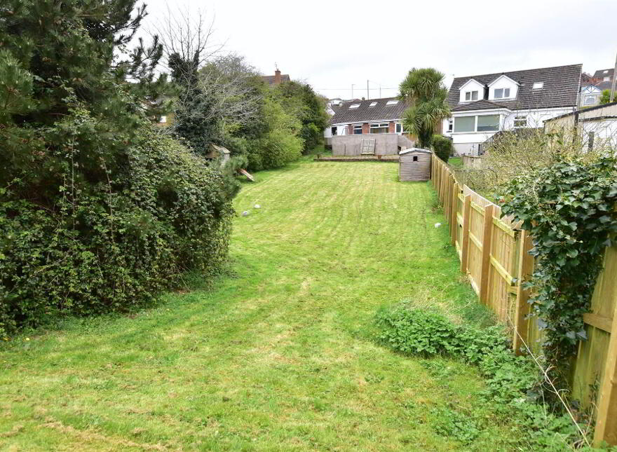 5 Old Shore Road, Newtownards, BT23 8NE