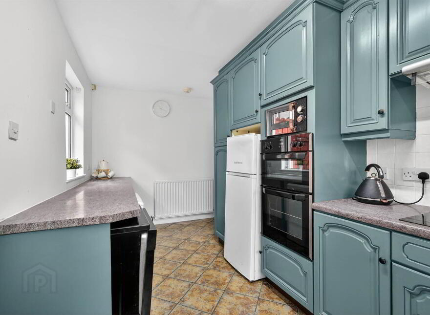 25 Lucerne Parade, Stranmillis, Belfast, BT9 5FT