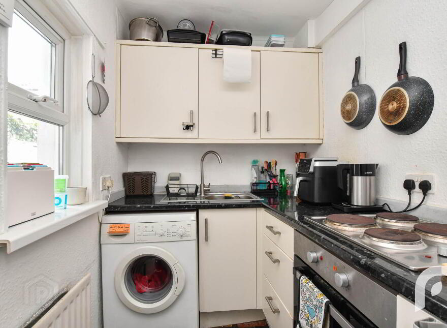 82 Cheviot Avenue, Upper Newtownards Road, Belfast, BT4 3AH