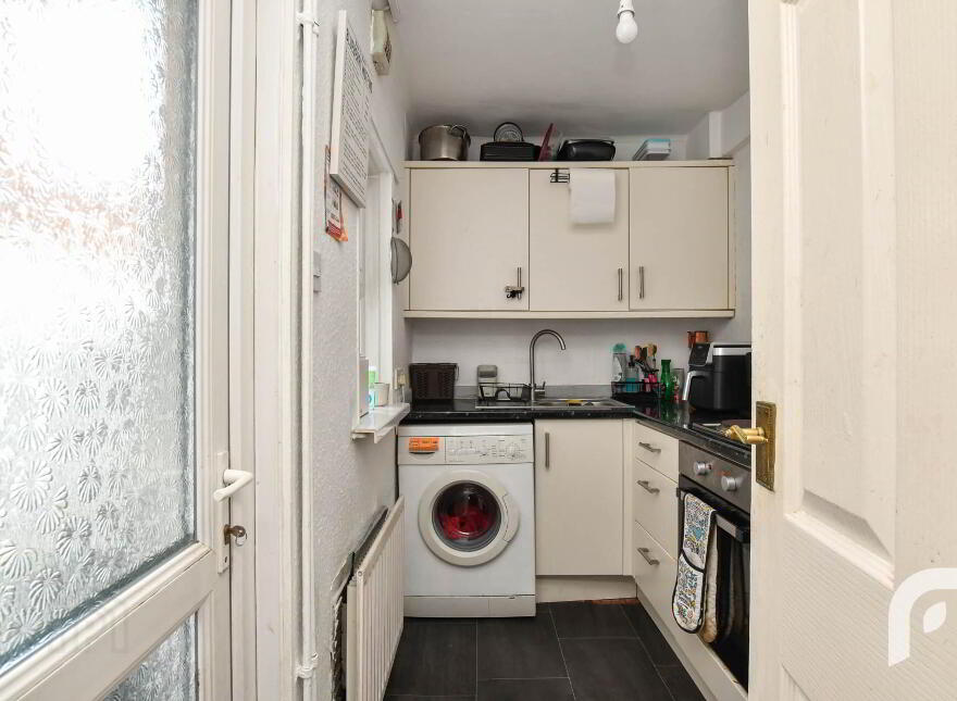 82 Cheviot Avenue, Upper Newtownards Road, Belfast, BT4 3AH