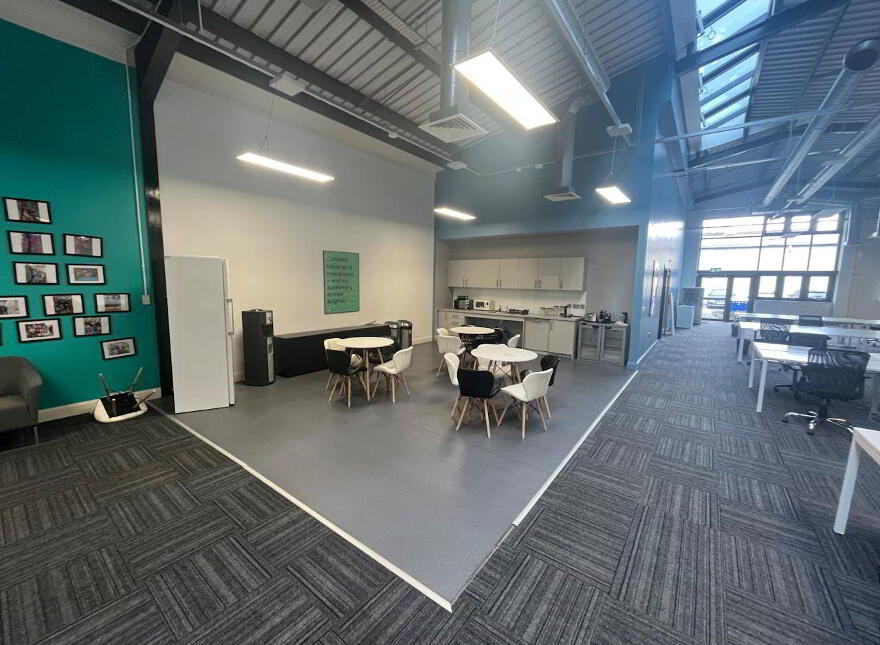 Unit 9C, Weavers Business Park, Belfast, BT12 5GH