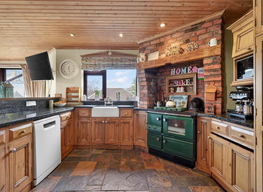 171 Malone Road, Belfast, BT9 6TA