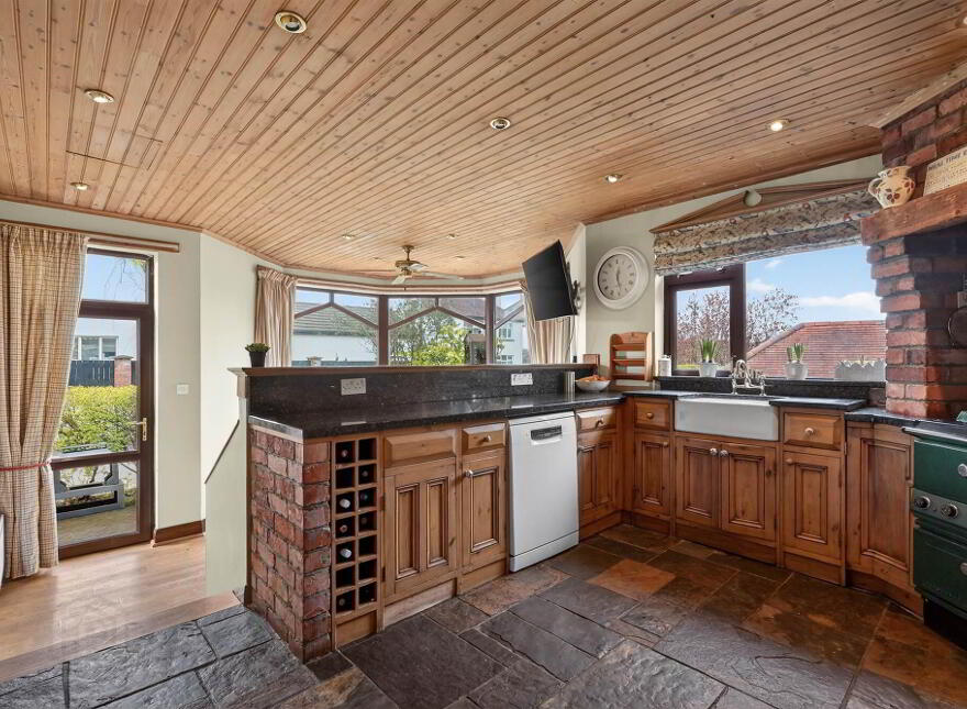 171 Malone Road, Belfast, BT9 6TA