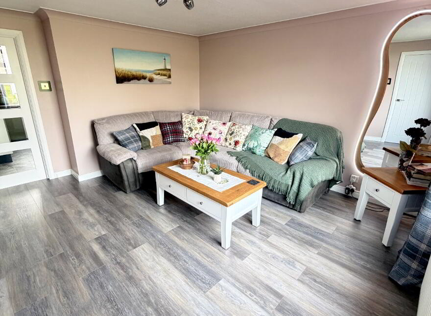 122 Avonmore Park, Lisburn, BT28 1NJ