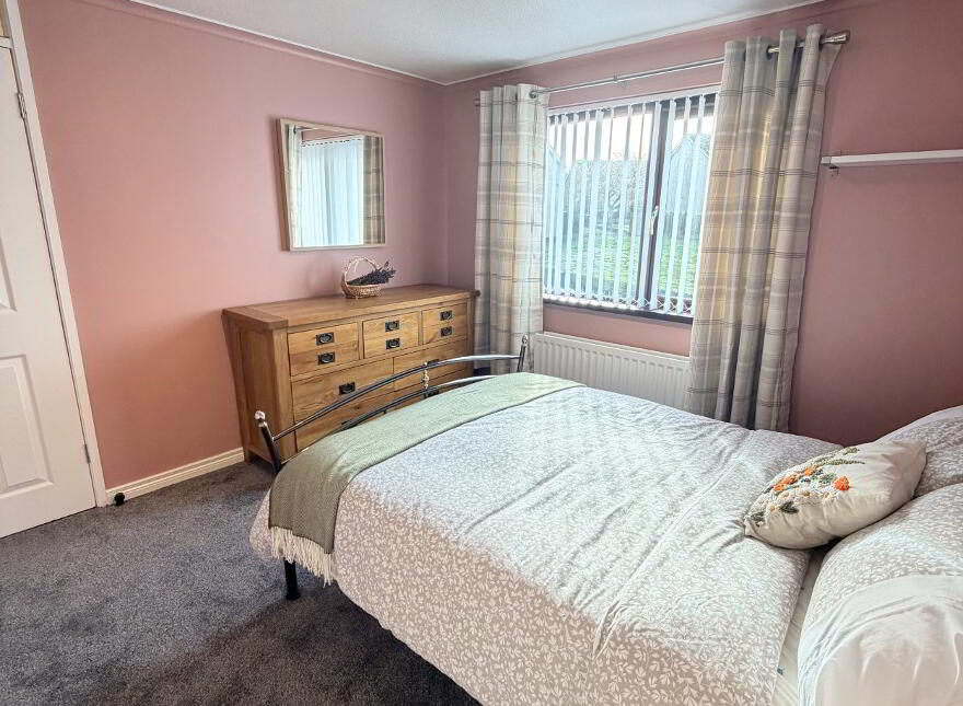 122 Avonmore Park, Lisburn, BT28 1NJ