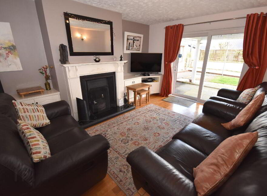 Carmullin House, 11 Orchard Grove, Letterkenny, F92V8RX