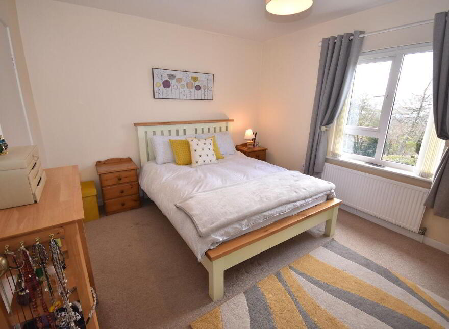 Carmullin House, 11 Orchard Grove, Letterkenny, F92V8RX