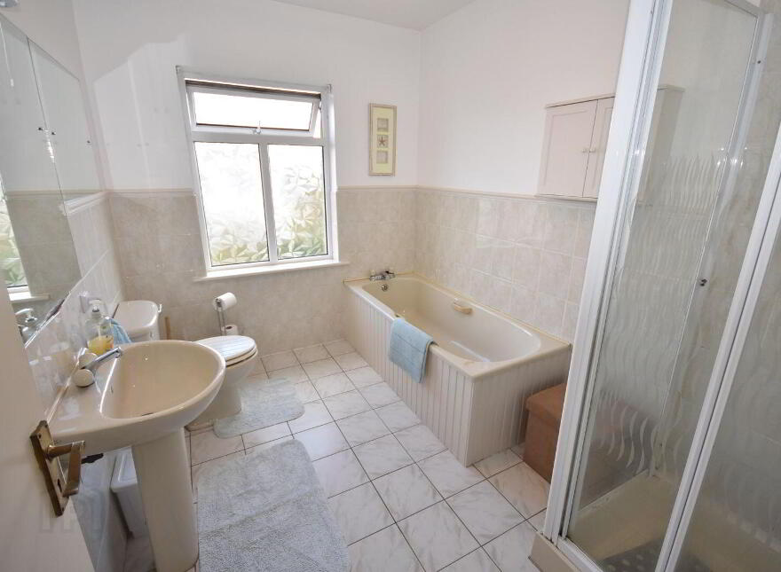 Carmullin House, 11 Orchard Grove, Letterkenny, F92V8RX
