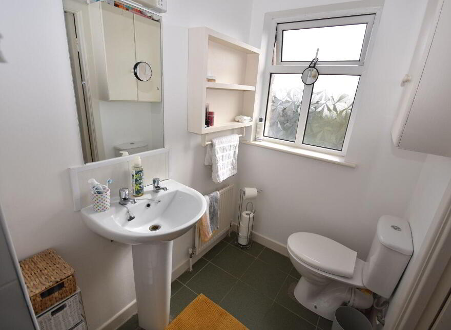 Carmullin House, 11 Orchard Grove, Letterkenny, F92V8RX