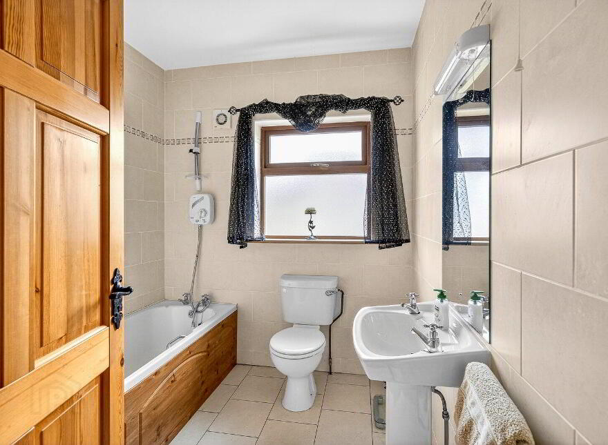 1 The Orchard, Derawley, Drumlish, N39DY99