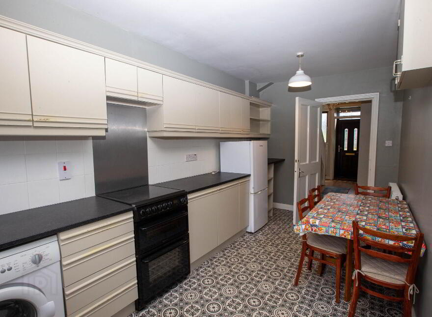 12 Dundrum Road, Newcastle, BT33 0BG