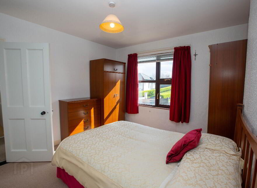 12 Dundrum Road, Newcastle, BT33 0BG