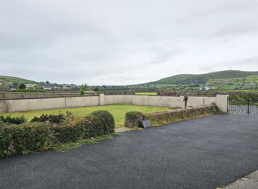 57 Leitrim Road, Kilkeel, BT34 4HZ