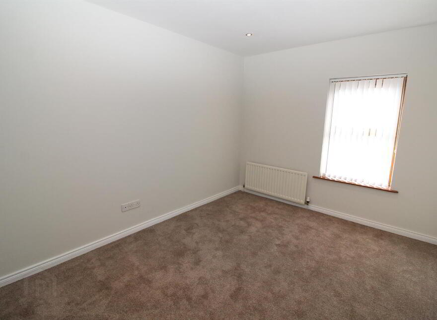46 Mayfield High Street, Newtownabbey, BT36 7WU
