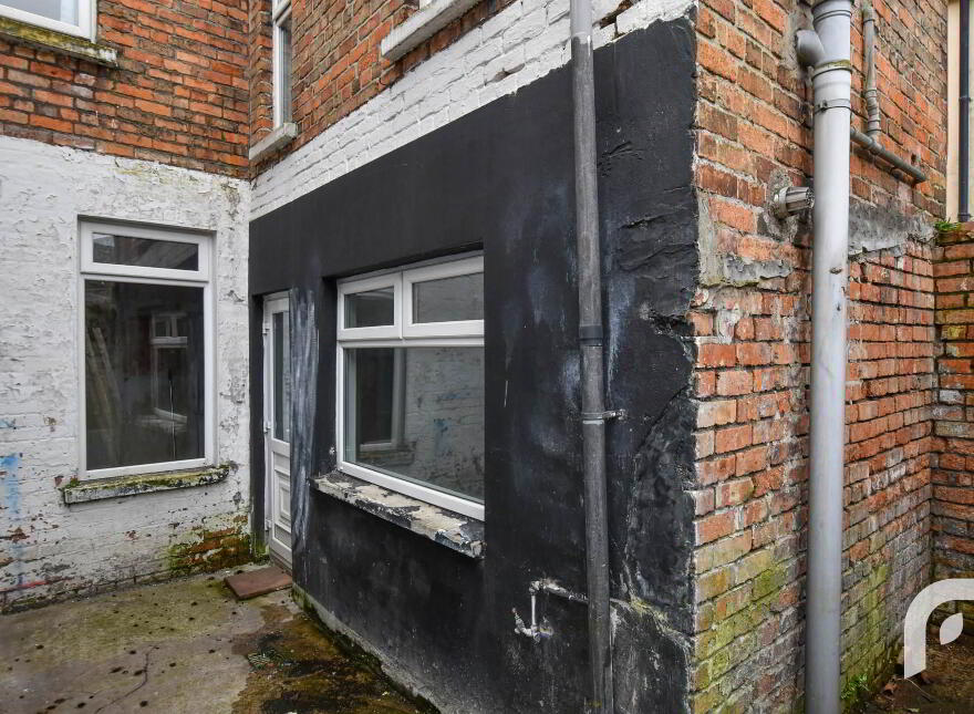 20 Glandore Gardens, Antrim Road, Belfast, BT15 3FF