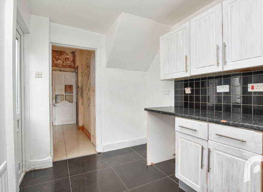 20 Glandore Gardens, Antrim Road, Belfast, BT15 3FF
