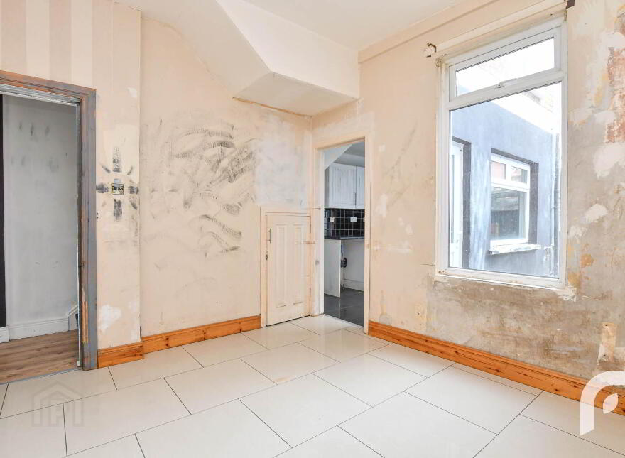 20 Glandore Gardens, Antrim Road, Belfast, BT15 3FF