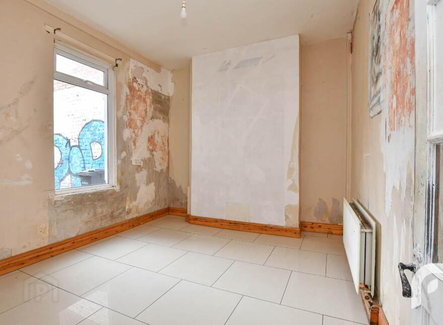 20 Glandore Gardens, Antrim Road, Belfast, BT15 3FF