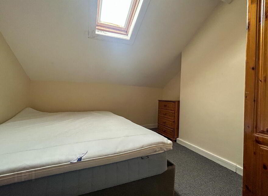 25 Wolseley Street, Belfast, BT7 1LG