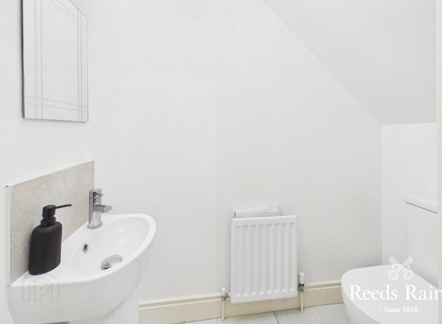 3 Millmount Village Close, Dundonald, Belfast, BT16 1AU