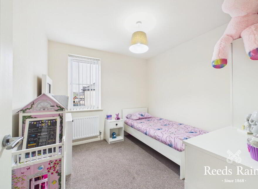 3 Millmount Village Close, Dundonald, Belfast, BT16 1AU
