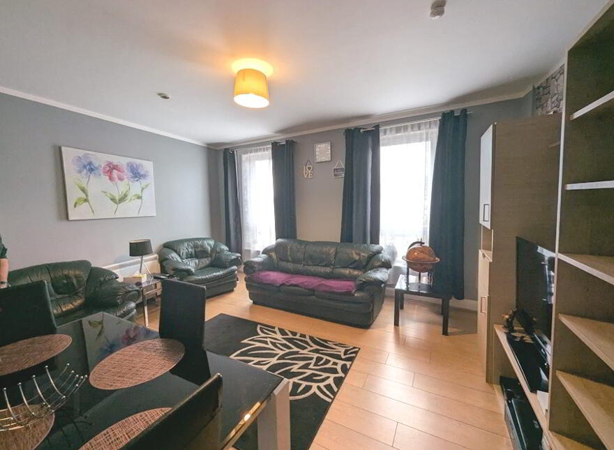 52 Main Street, Portglenone, BT44 8HS