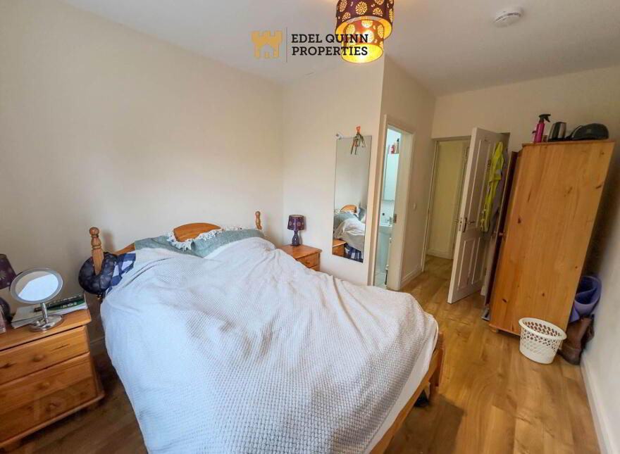 Auntie B`s, Portnoo Road, Ardara, F94W1D2