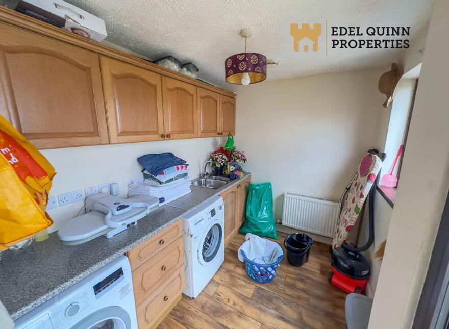 Auntie B`s, Portnoo Road, Ardara, F94W1D2
