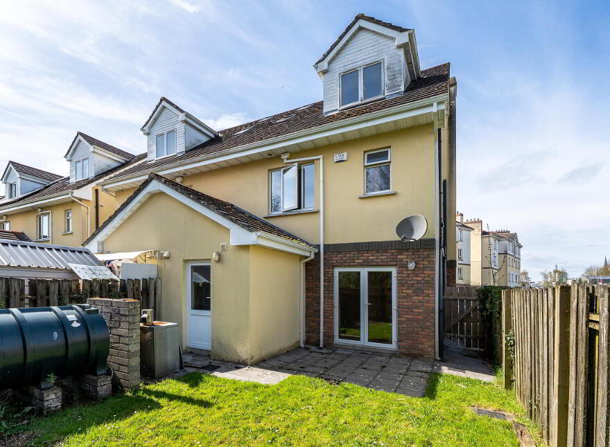 5 Warren Grove, Ard Ri, Golden Island, Athlone, N37F2D6