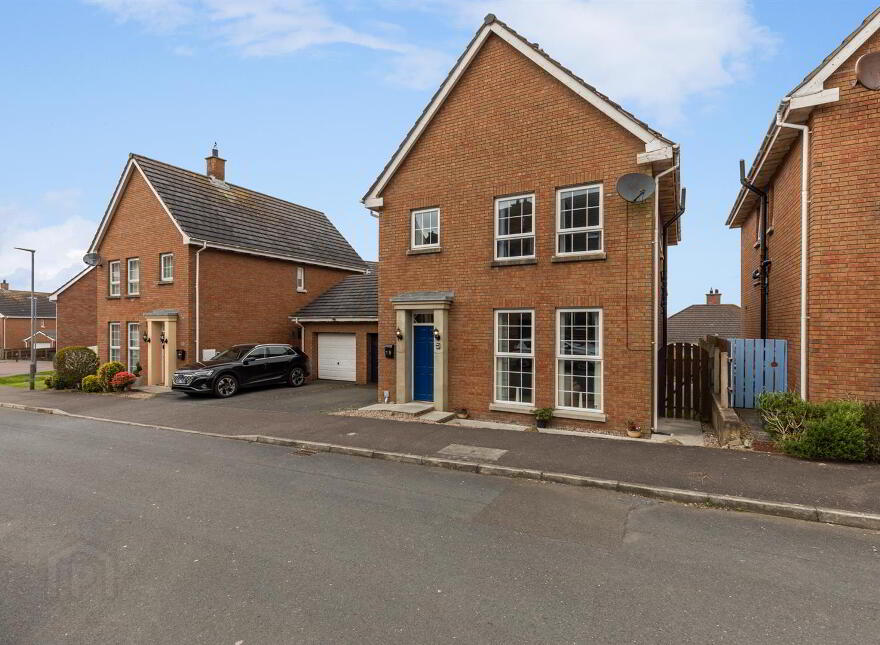 15 Demesne Park, Downpatrick, BT30 6WG