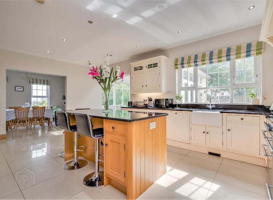 5 Ballywee Road Plus Adj. Field With Building Site, Parkgate, Templepatrick, BT39 0DW
