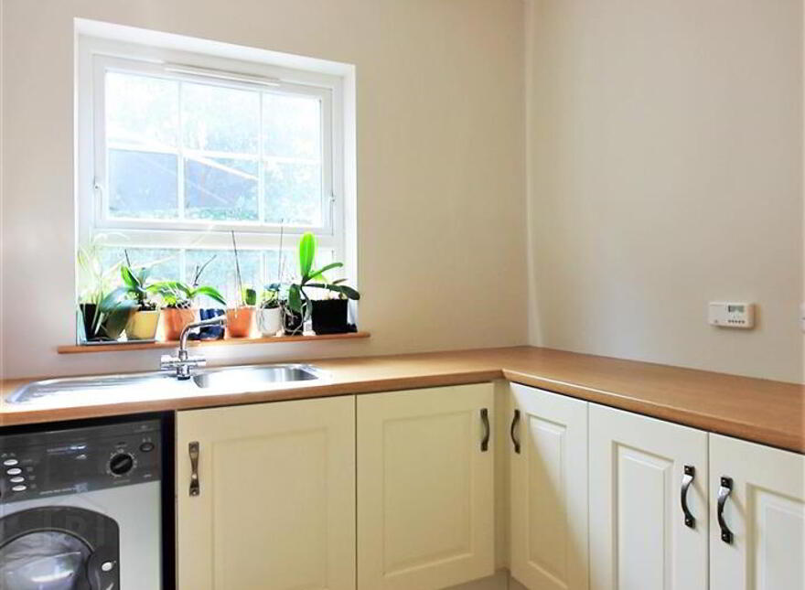 5 Ballywee Road Plus Adj. Field With Building Site, Parkgate, Templepatrick, BT39 0DW