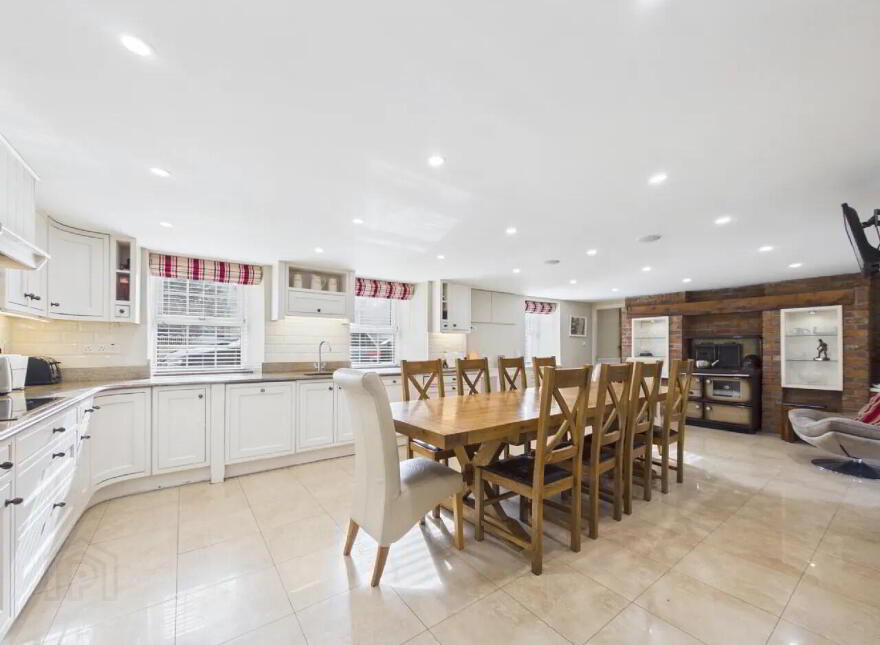 Commercial Premises &, 5 Bed House, Hollyford Village, Hollyford, E34HR25