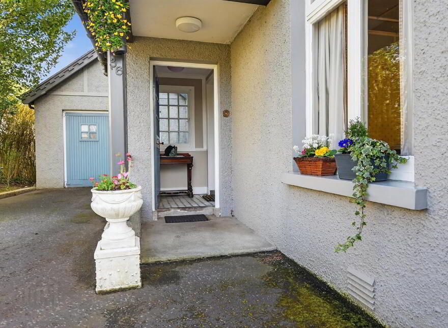 36 Myrtlefield Park, Belfast, BT9 6NF