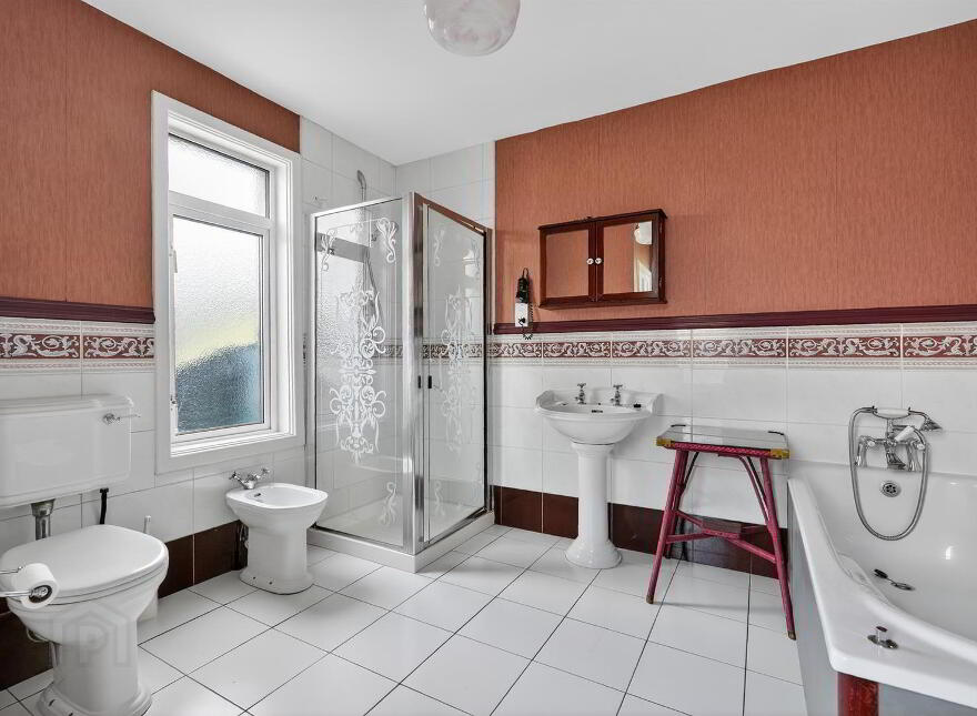 36 Myrtlefield Park, Belfast, BT9 6NF