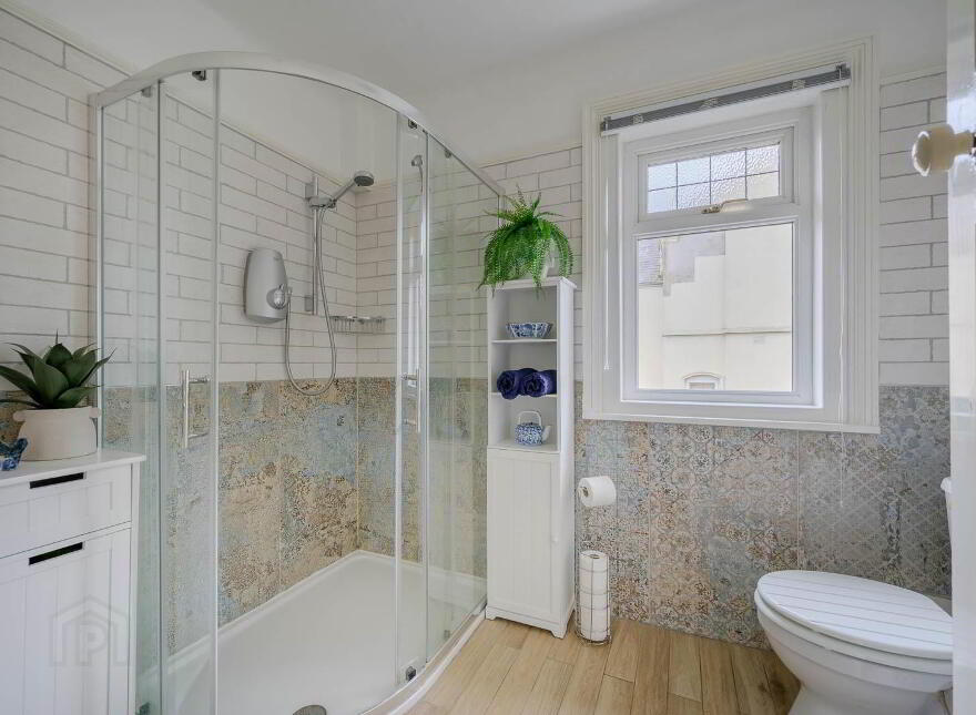 80 Bryansburn Road, Bangor, BT20 3SB
