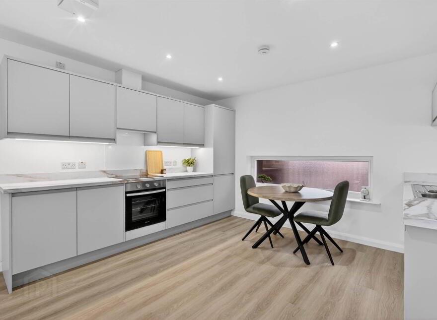 Apt 7, 2 Dayton Street, Belfast, BT13 2BX