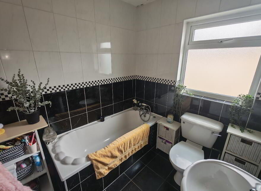 Finabanes, Donegal Town, F94D2T4