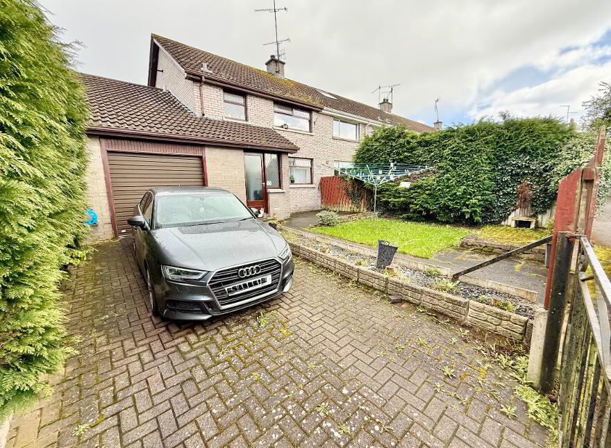 27 Cregagh Gardens, Armagh, BT60 4DF