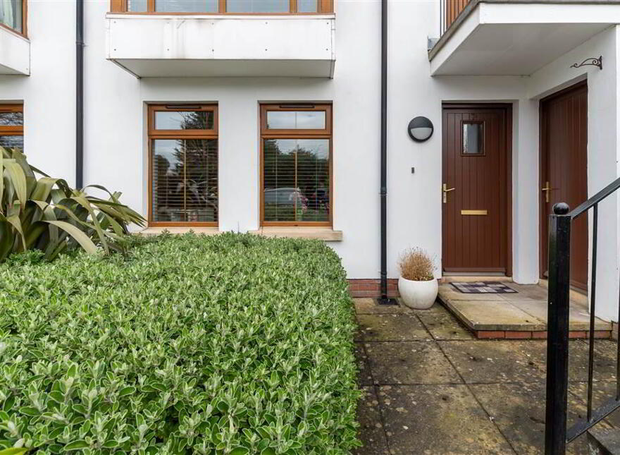 Apt 7, Locksley Lane, Upper Lisburn Road, Belfast, BT10 0BH