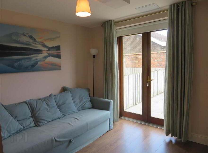 Apt 7, Locksley Lane, Upper Lisburn Road, Belfast, BT10 0BH