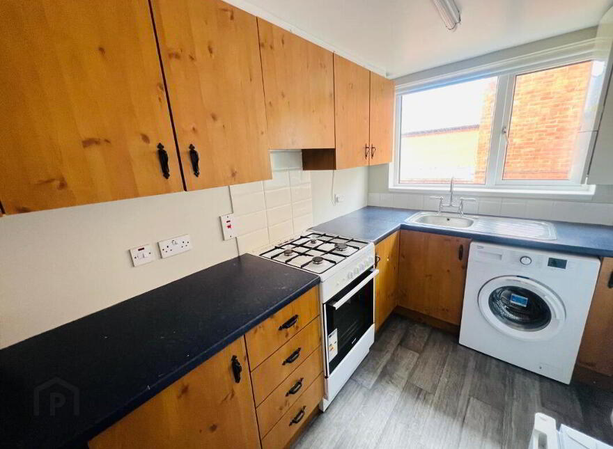 Apartment 2 73 Eglantine Avenue, Belfast, BT9 6EW