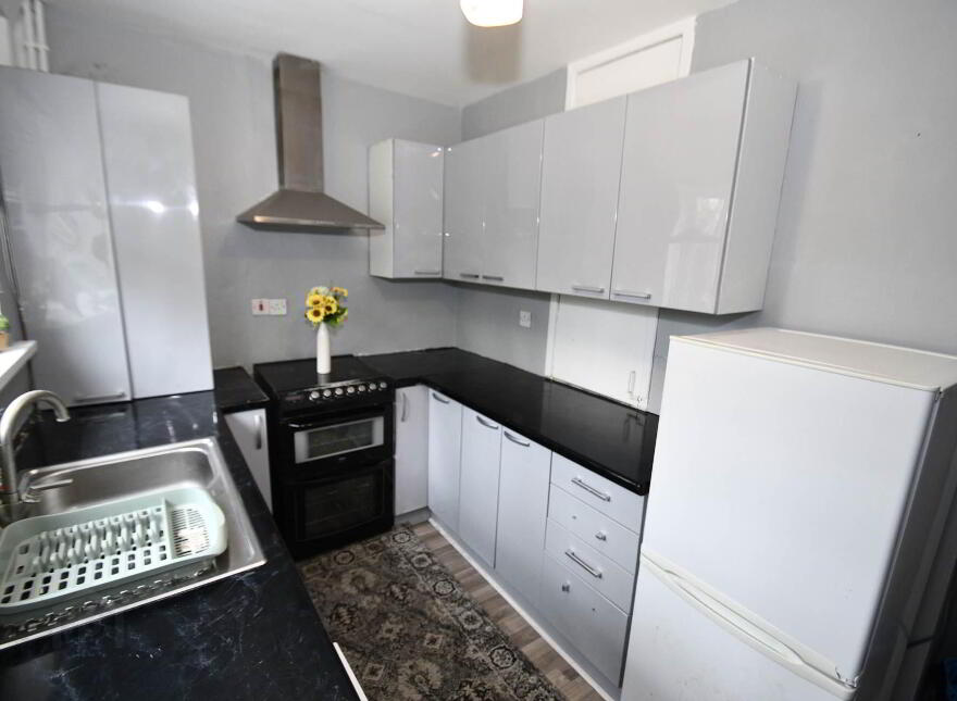 9 Norfolk Road, Glen Road, Belfast, BT11 8DE