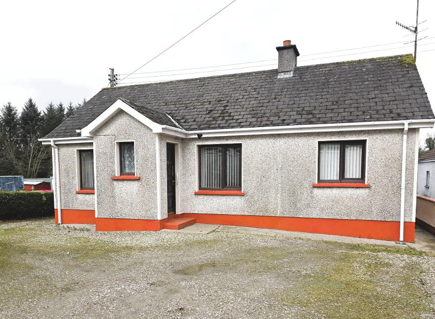 58 Station Road, Artigarvan, Strabane, BT82 0HQ
