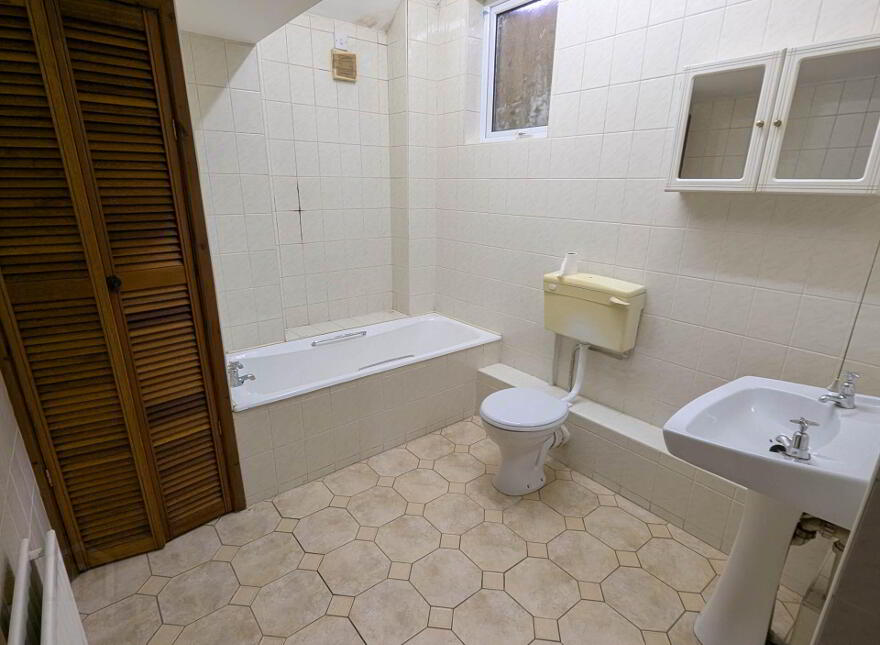 5 Mill Street, Enniskillen, BT94 1GR