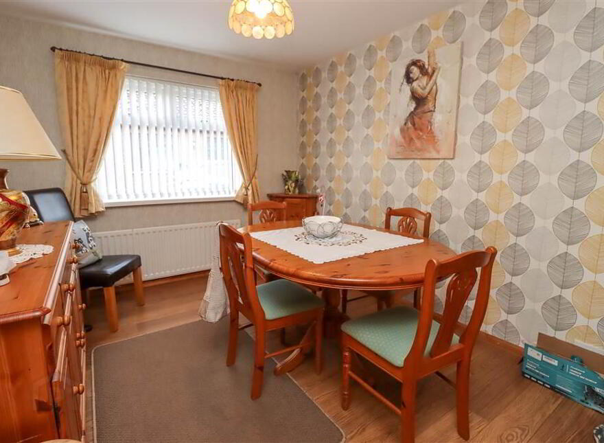 16 Carrowreagh Gardens, Dundonald, Belfast, BT16 1TW
