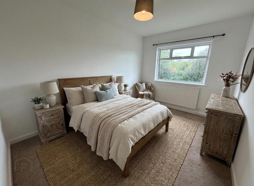 12 Largymore Drive, Lisburn, BT27 5BS