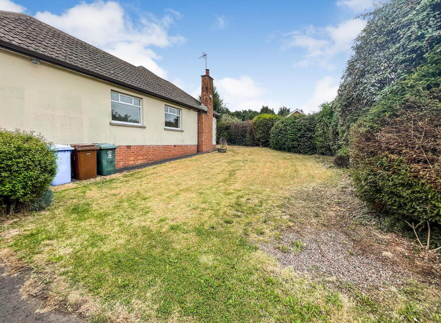 12 Largymore Drive, Lisburn, BT27 5BS