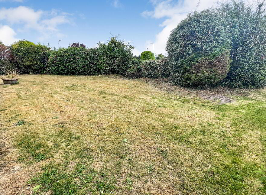 12 Largymore Drive, Lisburn, BT27 5BS