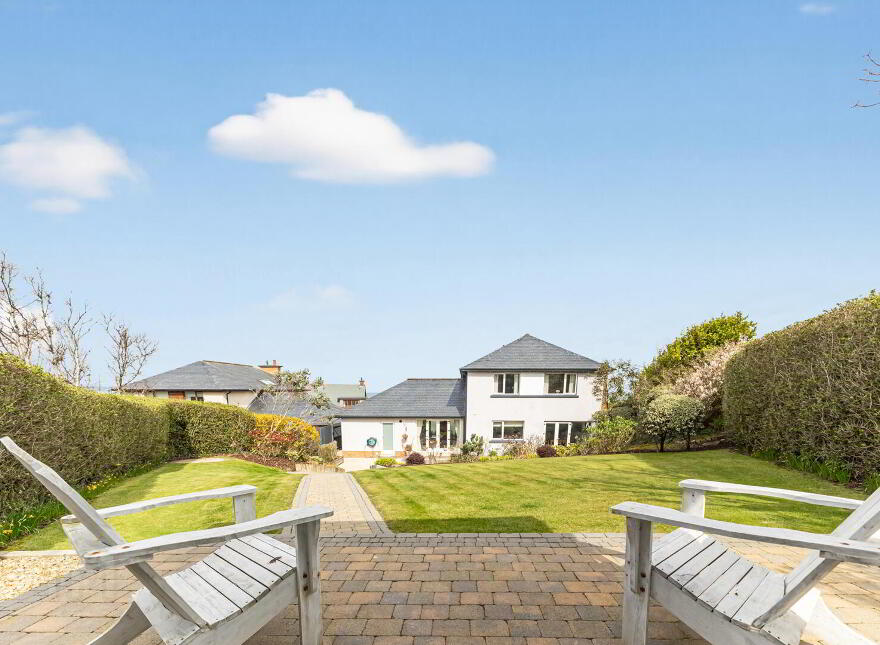 5 Cove Drive, Groomsport, Bangor, BT19 6HF